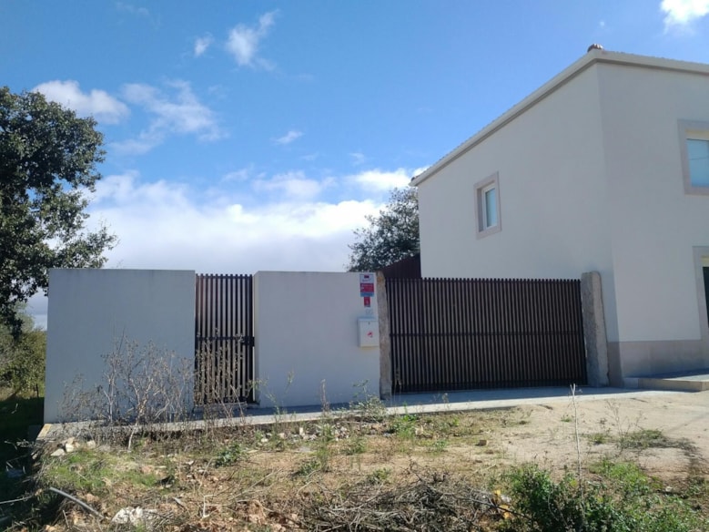 Ripado em casa habitacional