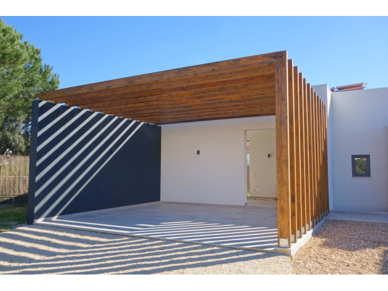 Garagem / Ripado Em habitação