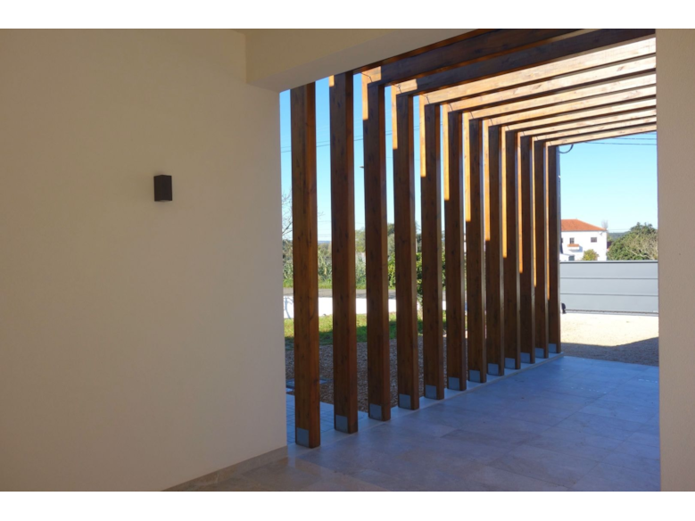 Garagem / Ripado Em habitação