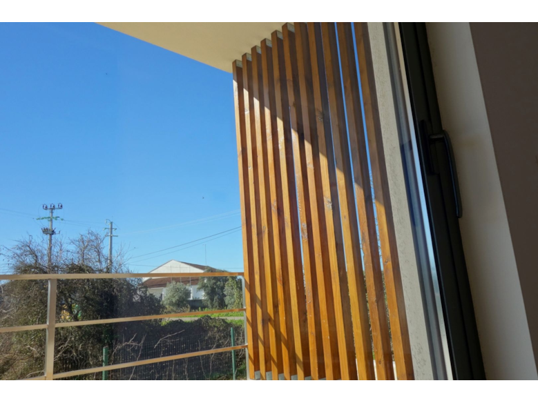 Garagem / Ripado Em habitação